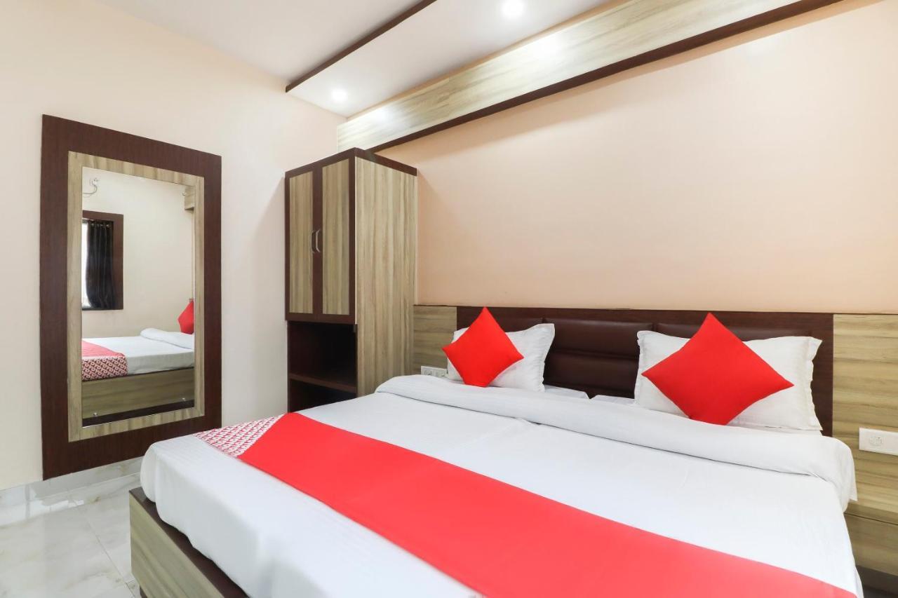Capital O Hotel 7Th Heaven Jamshedpur Exteriör bild
